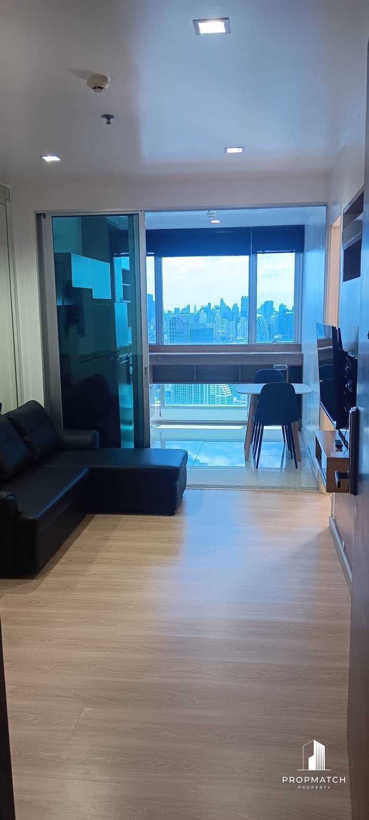 For RentCondoSapankwai,Jatujak : ✨Flash Deal ✨ Rhythm Phahol-Ari (1Bed 1Bath 45SQM.) ready to move in! Only 20,000 baht per month Tel.0981315848 @propmatch