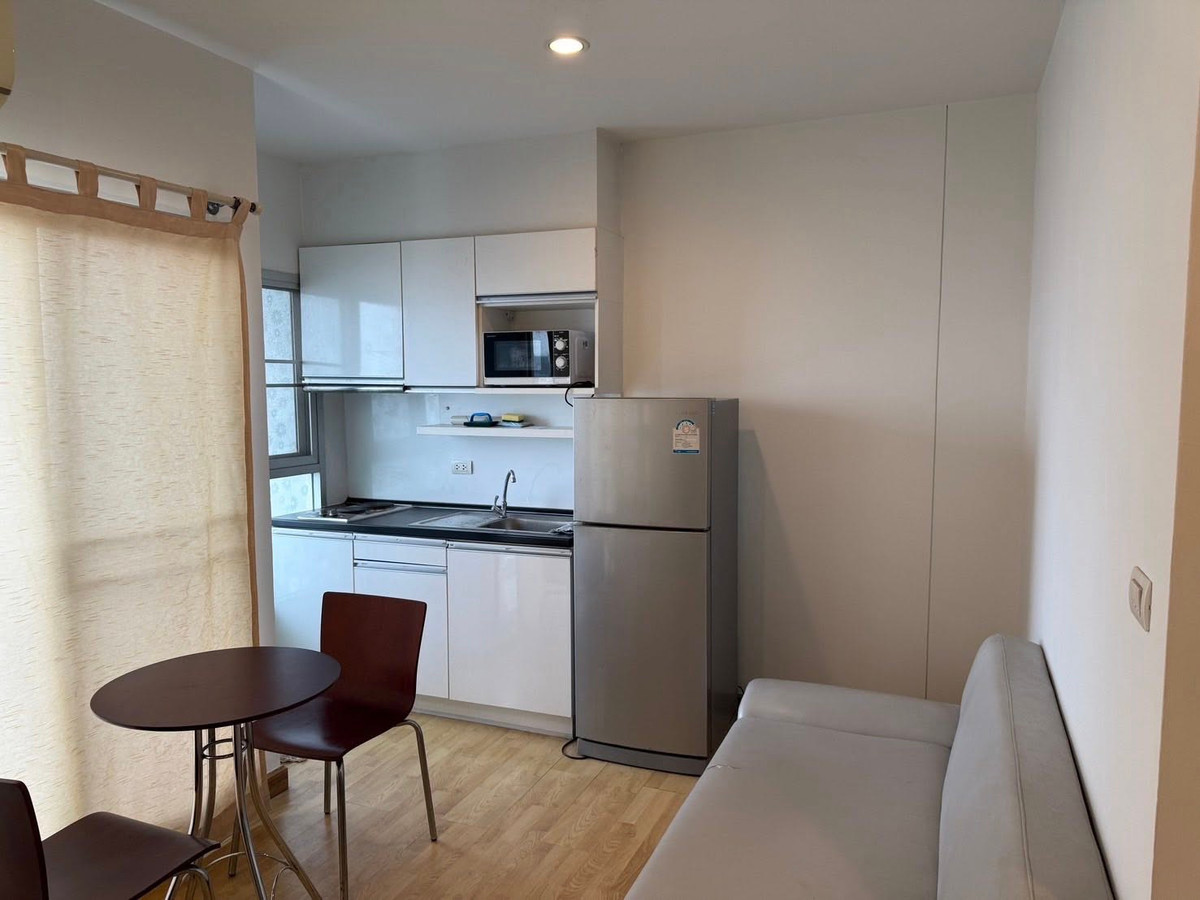 For SaleCondoThaphra, Talat Phlu, Wutthakat : The Parkland Taksin Thapra【𝐒𝐄𝐋𝐋】🔥Spacious and airy 1-bedroom unit, providing a comfortable and relaxed feeling. Fully furnished.🔥 Contact Line ID: @hacondo