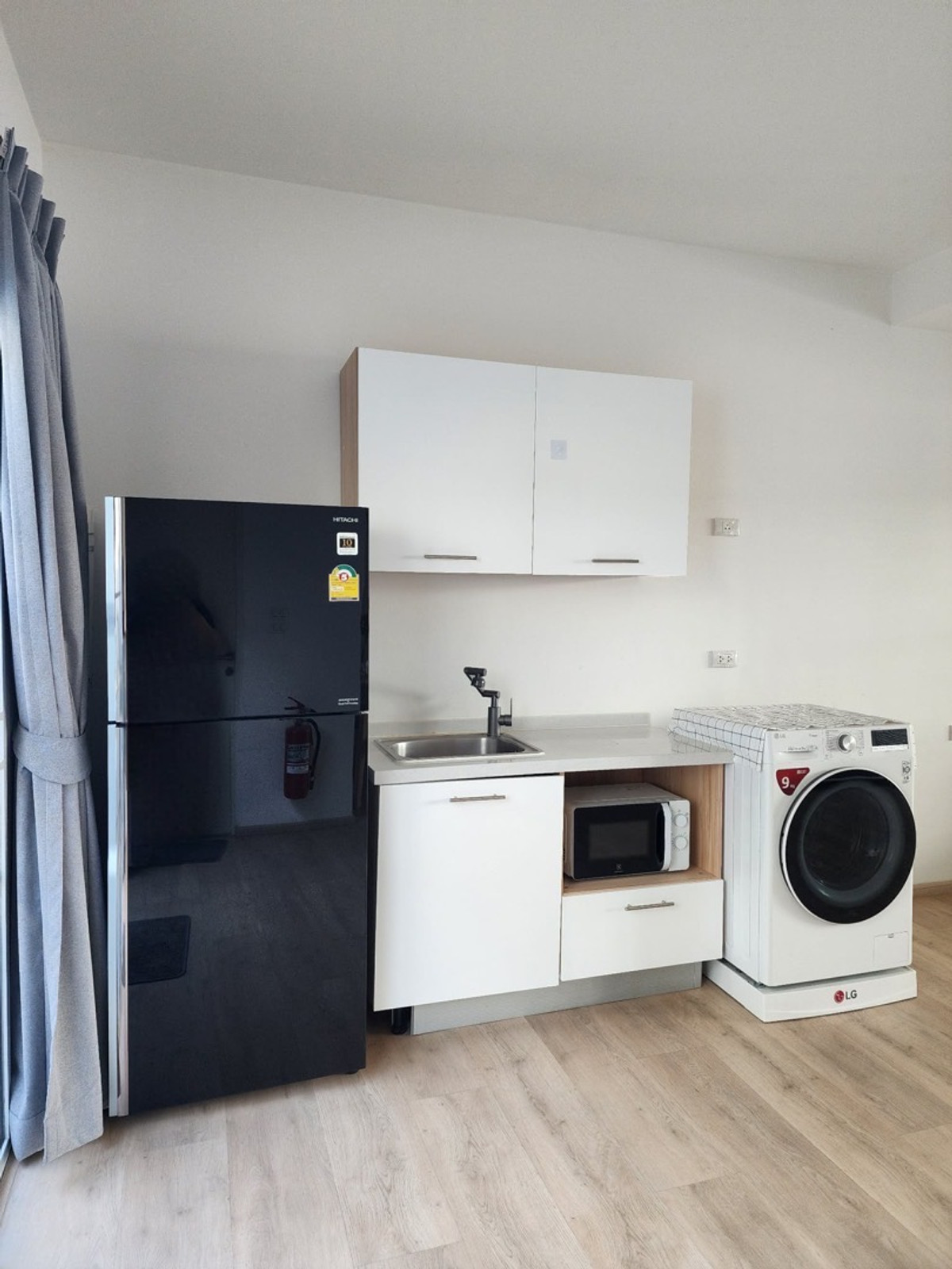 ให้เช่าทาวน์โฮมบางนา แบริ่ง ลาซาล : 💥ForRent💥Indy4 Bangna KM.7 🏡 Near Mega Bangna only 5 mins 🐶🐱 Pet Friendly* Ready to move in 🌟 Fully Furnished 🌟