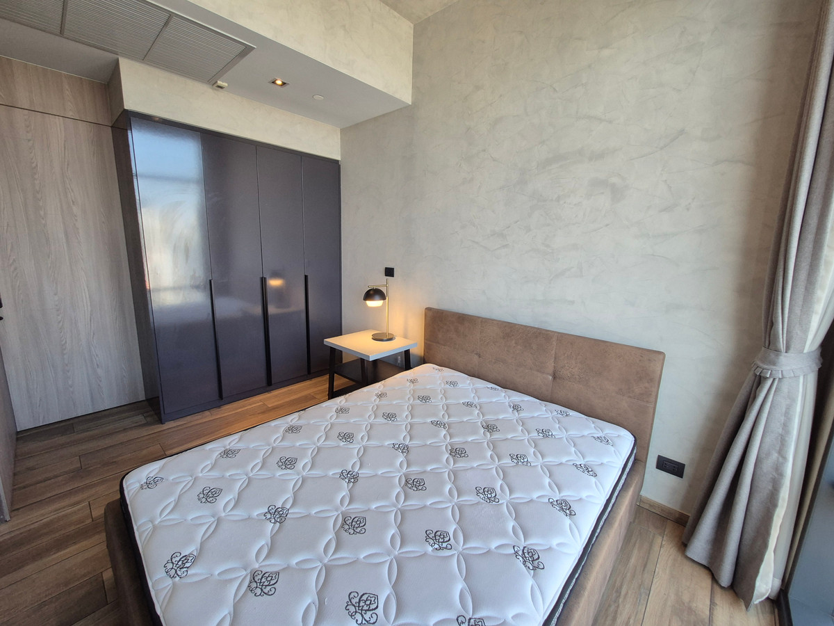 ให้เช่าคอนโดสุขุมวิท อโศก ทองหล่อ : ( ห้องระเบียงใหญ่!! ) 2 ห้องนอน 2 ห้องน้ำ 89 ตรม. The Loft Asoke ติดถนนอโศกมนตรี ใกล้ MRT เพชรบุรี