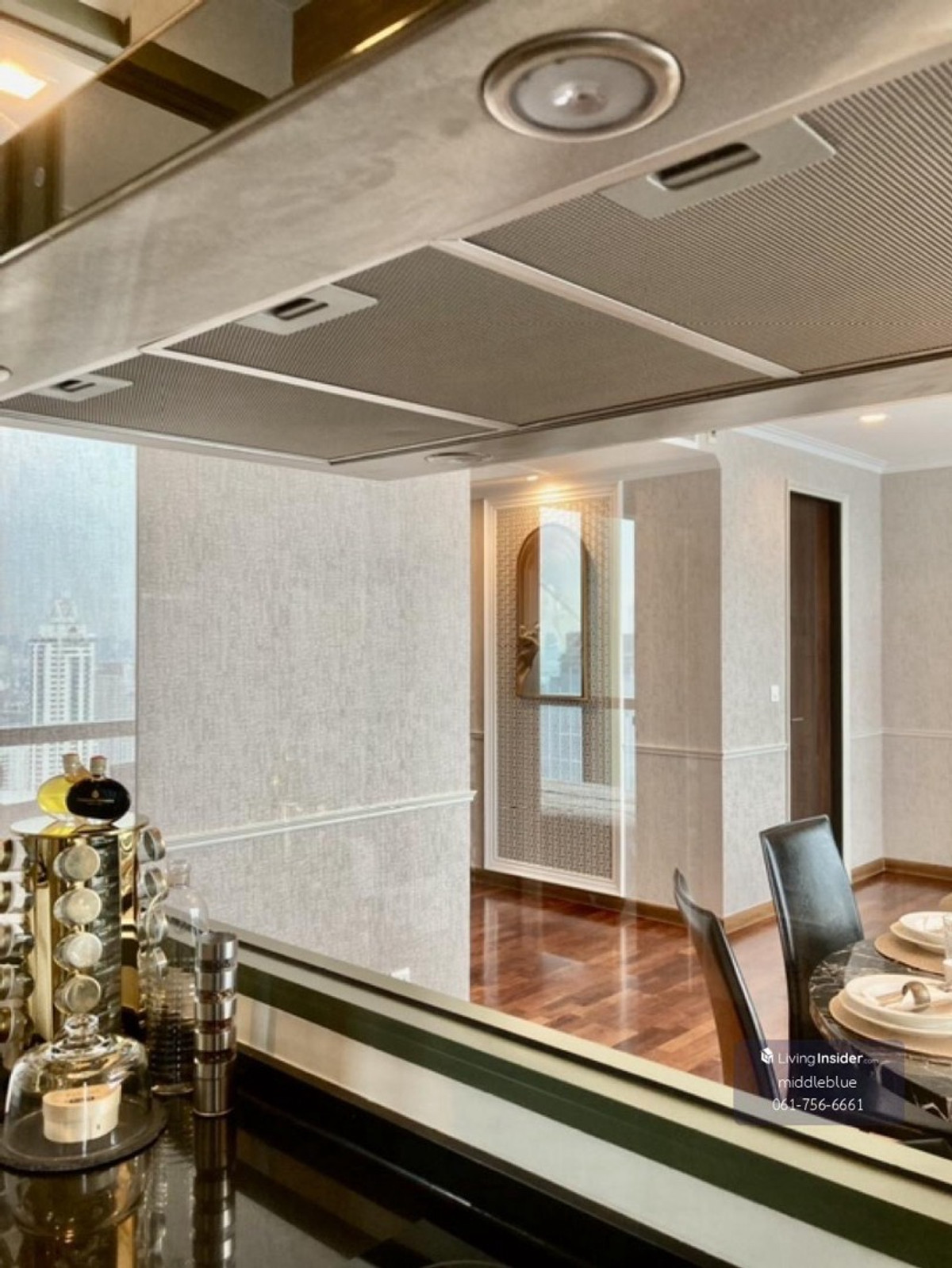 For RentCondoRatchathewi,Phayathai : For sale: 3 bedroom condo, good price in the heart of the city, Wish Signature Siam Midtown Project.