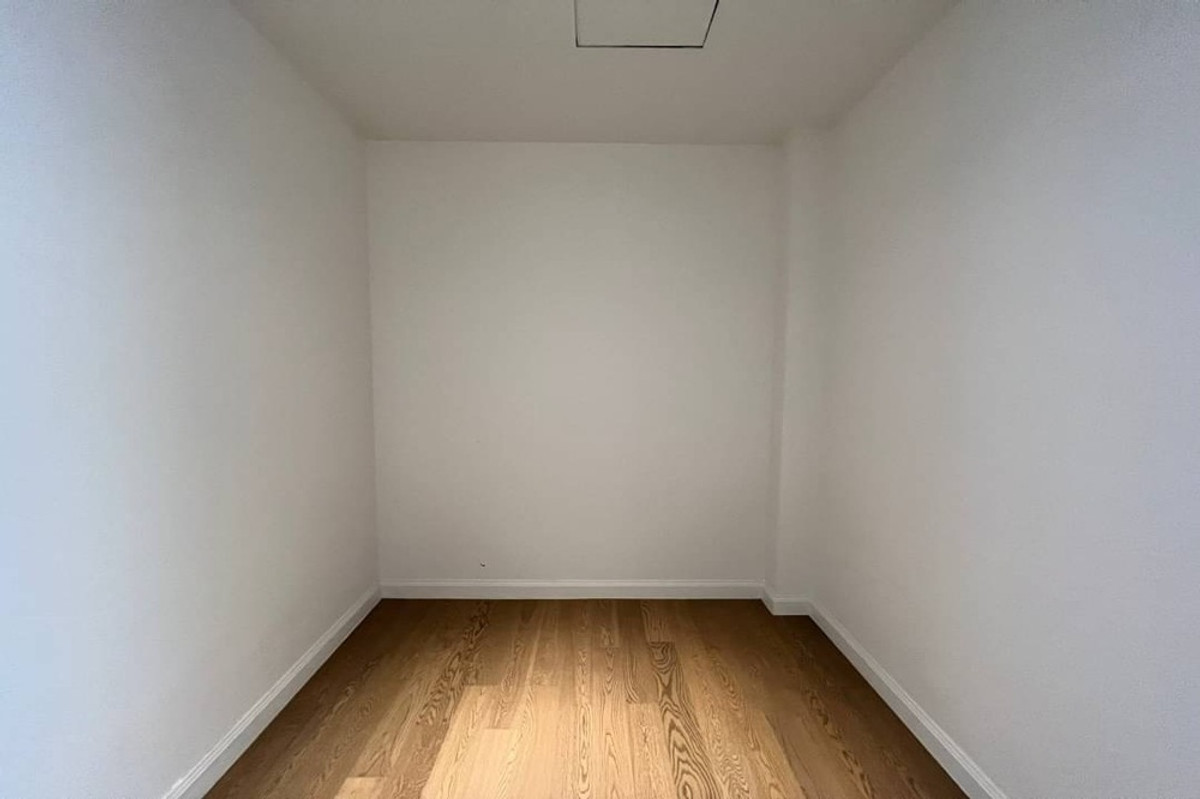 For SaleCondoWongwianyai, Charoennakor : 🔥 Sale with tenant !! Sale Empty room !! big size, high floor 29++🔥 Code C20221205347..........Magnolias Waterfront Residences Iconsiam, 1 bedroom, 1 bathroom, Partly furnished, Special Deal!!📣📣