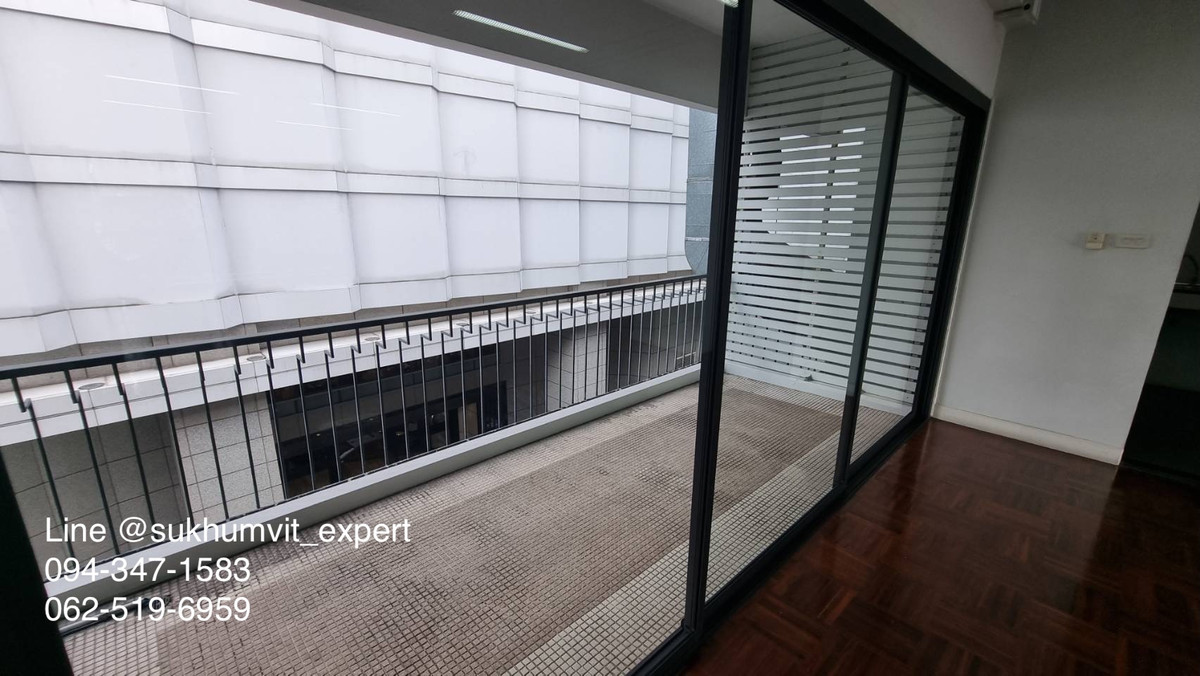 For RentOfficeSukhumvit, Asoke, Thonglor : For Rent: Commercial Space in Asok Area, Near BTS/MRT – 4th Floor, 120 sq.m.
