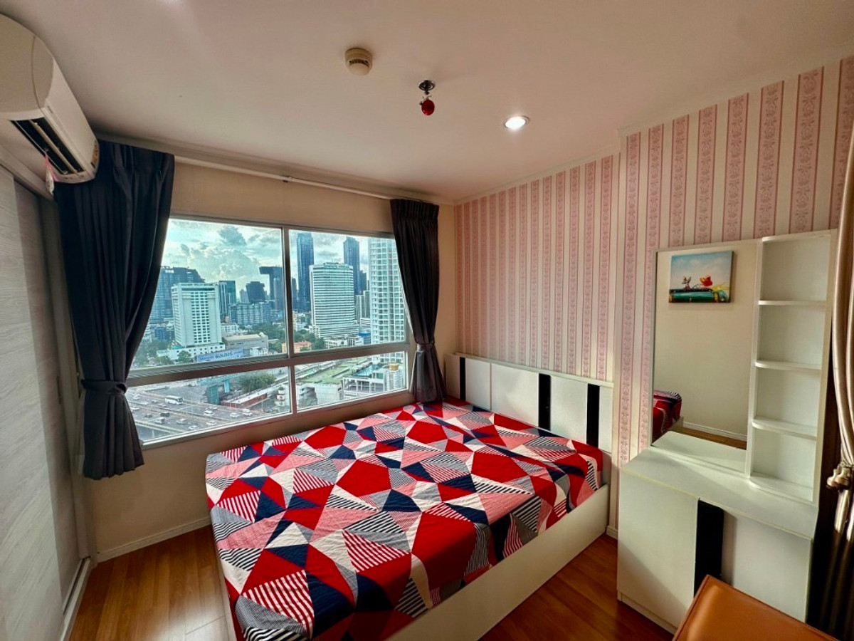 ขายคอนโดพระราม 9 เพชรบุรีตัดใหม่ RCA : ขายคอนโดลุมพินี พาร์ค พระราม9 รัชดา ขนาด26.13ตรม. 1นอน 1น้ำ ชั้น23 วิวสวย