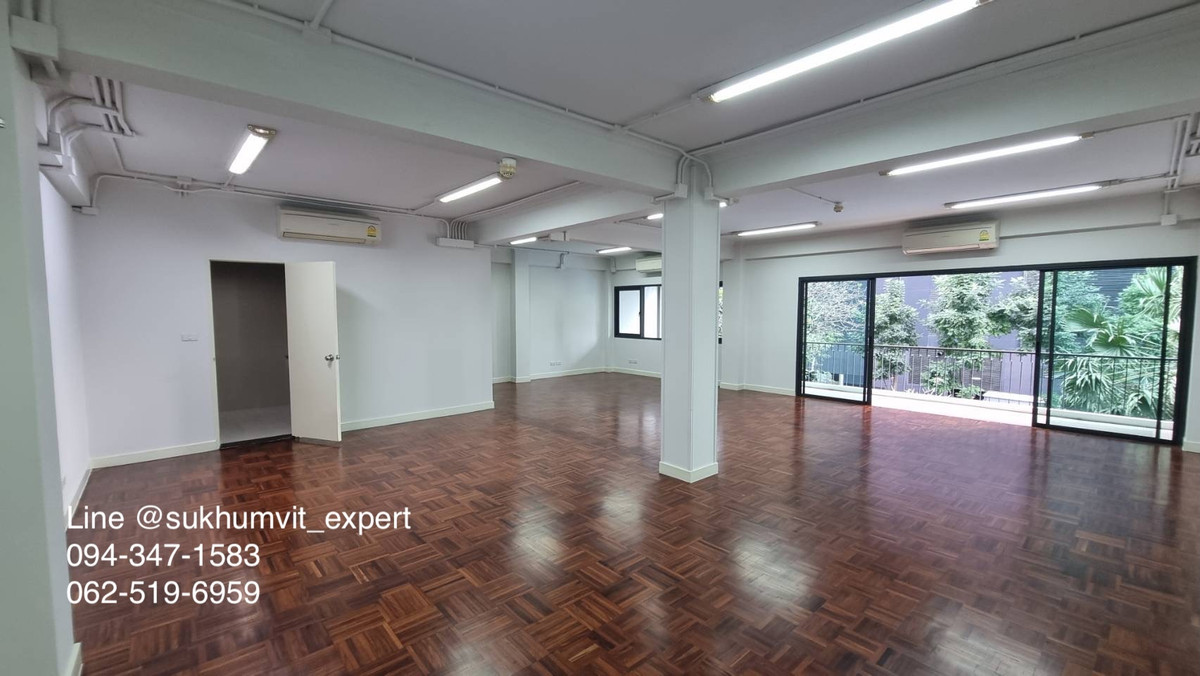 ให้เช่าสำนักงานสุขุมวิท อโศก ทองหล่อ : ให้เช่าพื้นที่ละแวก อโศก ใกล้ BTS/MRT ชั้น 2 ขนาด 90 ตร.ม.