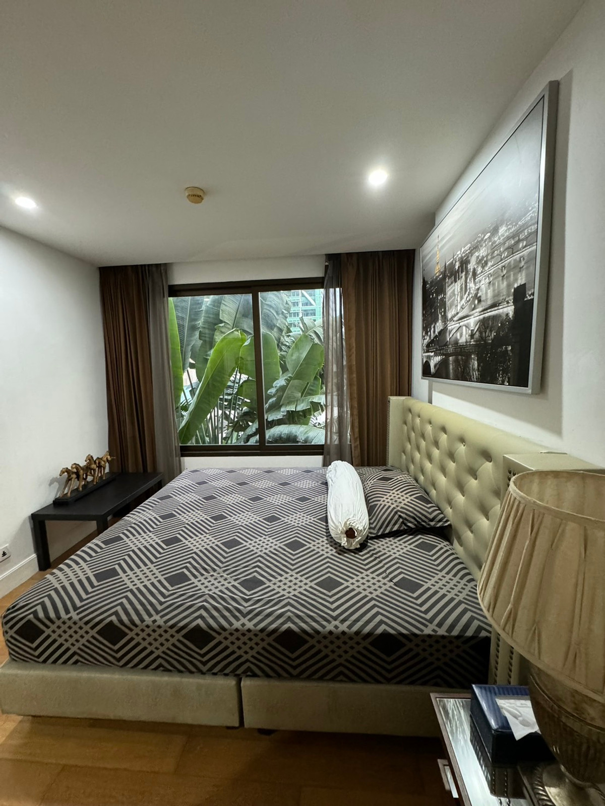 ขายคอนโดสาทร นราธิวาส : P-118334 ต้องการขายคอนโด พร้อมสัญญาเช่า โคเรสซิโอ สาทร-พิพัฒน์ แขวงสีลม เขตบางรัก กรุงเทพมหานคร Line Id: @easycondoplus099-229-6397