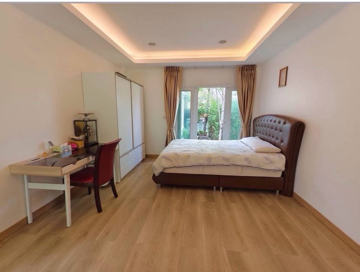 HousePattanakan, Srinakarin : Mandana Rama 9 - Srinakarin, Bangkok Kreetha 7 Bangkok