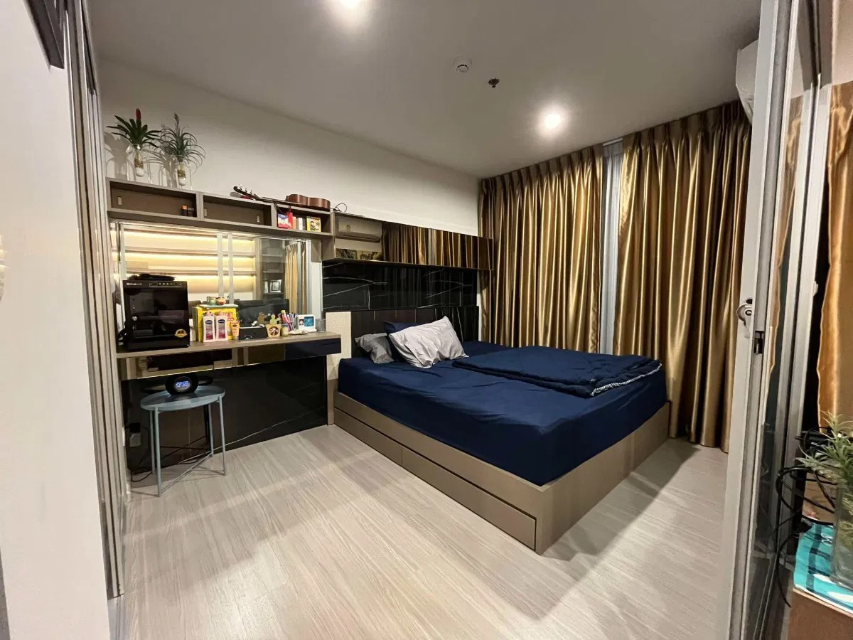 For SaleCondoBang kae, Phetkasem : (Code T351) Condo for sale The parkland phetkasem 56: The Parkland Phetkasem 56 near MRT Phasi Charoen.
