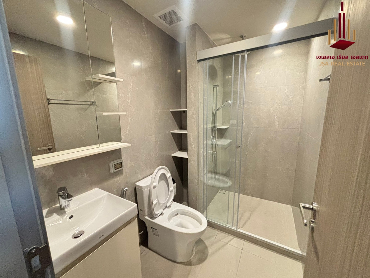 ให้เช่าคอนโดสาทร นราธิวาส : ✨ For Rent: The Issara Sathorn Condo ✨ 💰 Only 30,000 THB/month