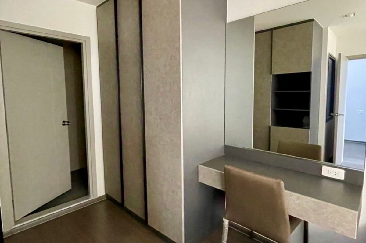 ขายคอนโดสะพานควาย จตุจักร : 🔥 สำหรับขาย !! วิวสวย, ชั้นสูง 11++, ทำเลหายาก, ส่วนกลางอลังการ!! 🔥 Code C20240700009..........Ideo Phaholyothin - Chatuchak, 1 ห้องนอน, 1 ห้องน้ำ, แต่งครบ, ราคาพิเศษ!!📣📣