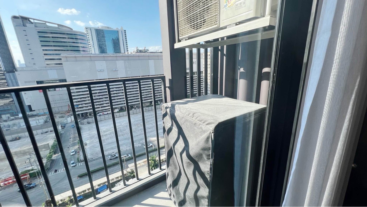 ให้เช่าคอนโดพระราม 9 เพชรบุรีตัดใหม่ RCA : ห้องใหม่ Nue District R9 26 sqm. 1 bed Building : 9 (ตึกหลัง) เช่า 18,000฿ สนใจนัดชมได้เลย 064-6696546 มินนี่   เบอร์นี้แอทไลน์ได้เลยค่ะห้องไม่สวย ทำเลไม่ดี ราคาไม่จึ้ง ไม่เอามาขายค่ะ ***#agminnie #ห้องไม่สวยทำเลไม่