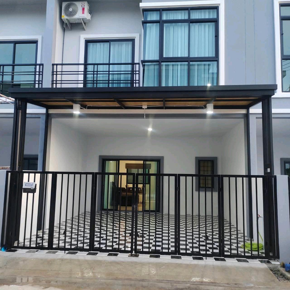 ให้เช่าทาวน์โฮมมหาชัย สมุทรสาคร : 📍 หมู่บ้านกูดส์แลนด์ 3 บ้านเกาะ บางปลา สมุทรสาคร ✨ บ้านใหม่ สวย น่าอยู่มากกก 🥰