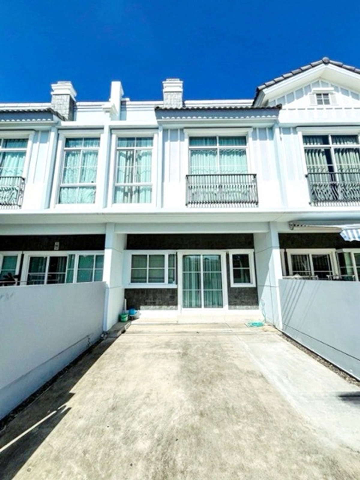 ให้เช่าทาวน์โฮมอ่อนนุช อุดมสุข : ให้เช่าทาวน์โฮมสุดหรู 2 ชั้น ม.รามคำแหง 2 500 ม. อินดี้ บางนา-รามคำแหง2 โลตัส บางนา-ตราด 1.2 กม.