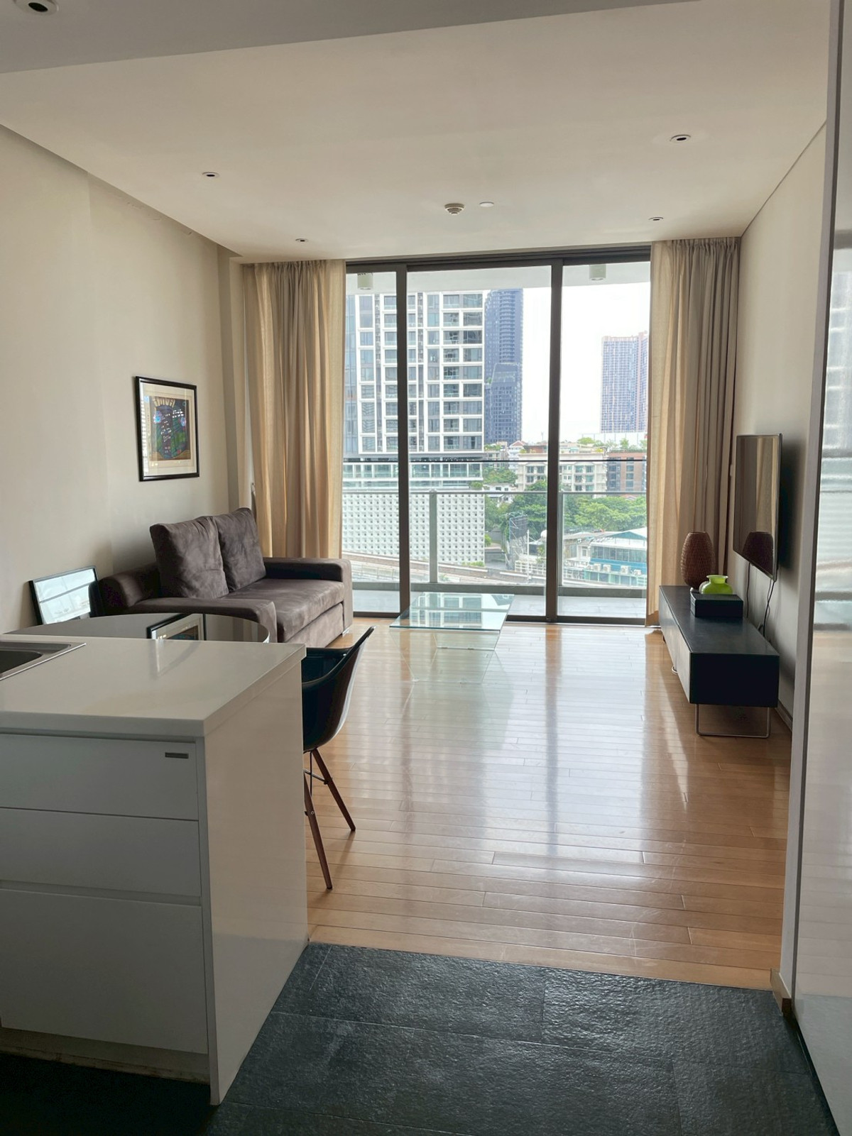 ขายคอนโดสุขุมวิท อโศก ทองหล่อ : Aequa Sukhumvit 49 -- A Residence for Real Living | 1 Bedroom, 58.90 sq.m. | Pet-Friendly --- only 8.85m