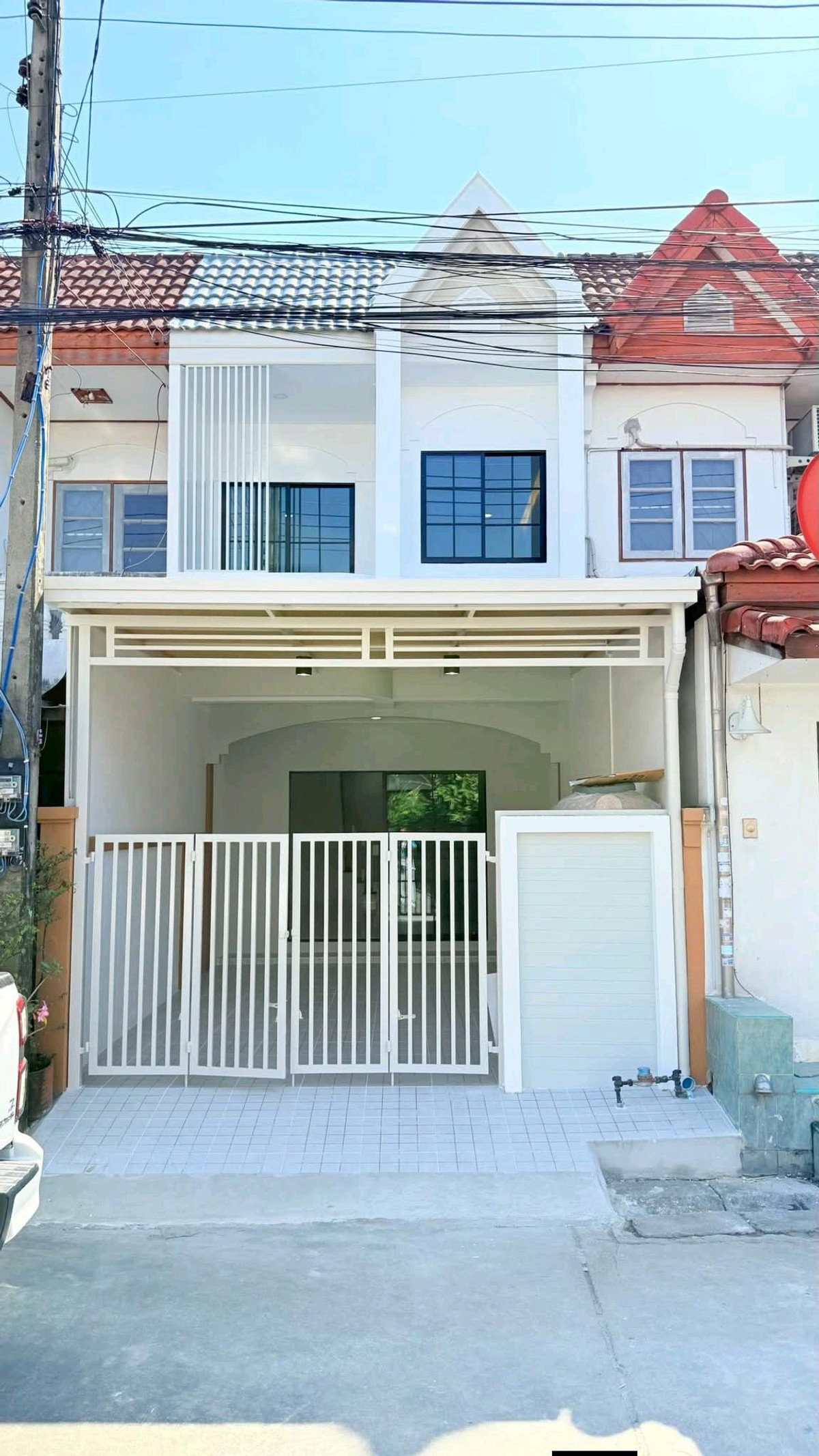 ขายทาวน์โฮมปทุมธานี รังสิต ธรรมศาสตร์ : ฉัตรณรงค์วิลล่า4 คลอง3 ลำลูกกา