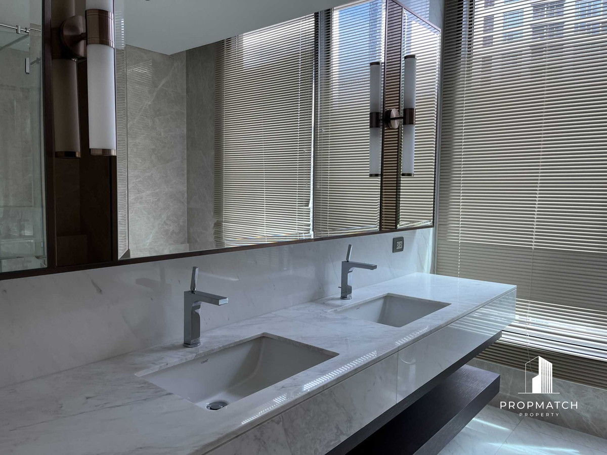 For SaleCondoWitthayu, Chidlom, Langsuan, Ploenchit : ✨Flash Deal ✨Sindhorn Residence (2Bed 2Bath 140SQM.) ready to move in! Only 35,990,000 baht Tel.0981315848 @propmatch