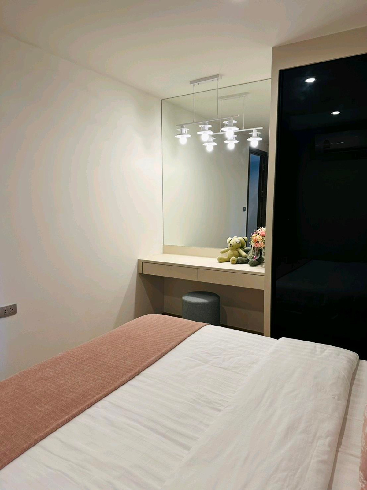 ให้เช่าคอนโดสยาม จุฬา สามย่าน : 🔥ให้เช่าด่วน🔥อัลติจูด สามย่าน - สีลม ห้องกว้าง เฟอร์นิเจอร์ครบพร้อมเข้าอยู่ ใกล้ MRT สามย่าน