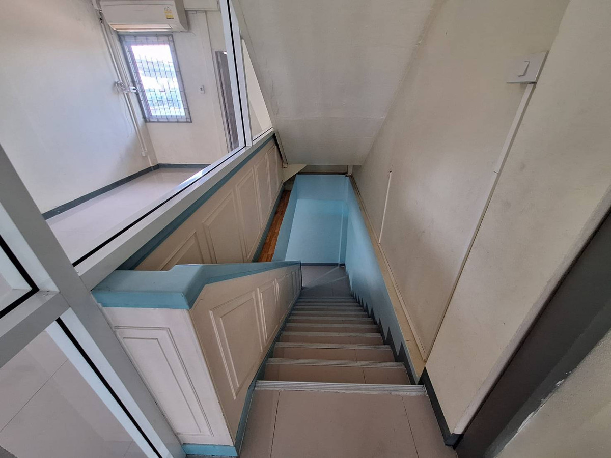 ให้เช่าอาคารพาณิชย์พระราม 2 บางขุนเทียน : ให้เช่า อาคารพาณิชย์ 4 ชั้น 2 คูหา เนื้อที่ 52 ตร.ว. โครงการธนบุรี คอมเพล็กซ์ พระราม 2 ใกล้เซ็นทรัลพระราม 2 ซอยพระราม 2 ซอย 60 ถนนพระราม2 เขตบางขุนเทียน กรุงเทพมหานคร