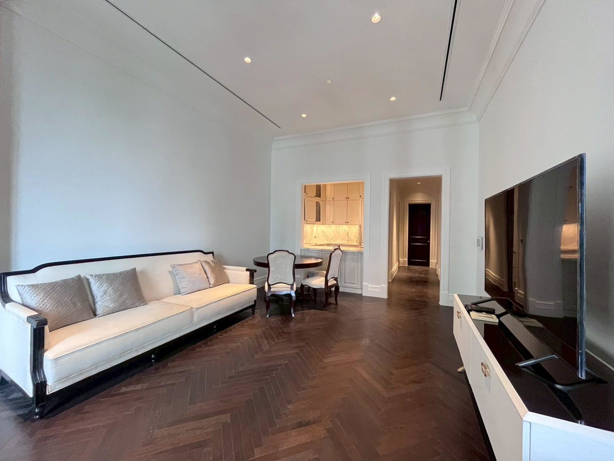 ให้เช่าคอนโดวิทยุ ชิดลม หลังสวน : 🍑🦊 98 Wireless 🦊🍑 2 Beds 3 Baths, Rental 180,000 Baht 