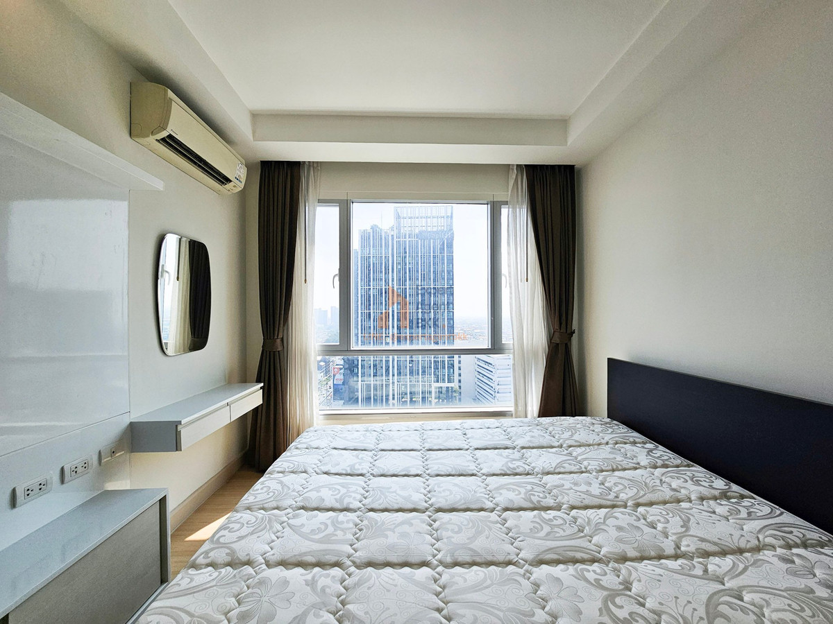 ขายคอนโดพระราม 9 เพชรบุรีตัดใหม่ RCA : ขาย/SALE : Thru Thonglor (ทรู ทองหล่อ) - 1 ห้องนอน LC067