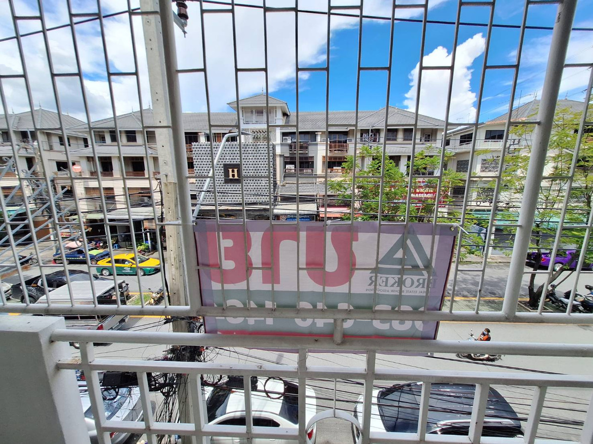 ให้เช่าอาคารพาณิชย์พระราม 2 บางขุนเทียน : ให้เช่า อาคารพาณิชย์ 4 ชั้น 2 คูหา เนื้อที่ 52 ตร.ว. โครงการธนบุรี คอมเพล็กซ์ พระราม 2 ใกล้เซ็นทรัลพระราม 2 ซอยพระราม 2 ซอย 60 ถนนพระราม2 เขตบางขุนเทียน กรุงเทพมหานคร