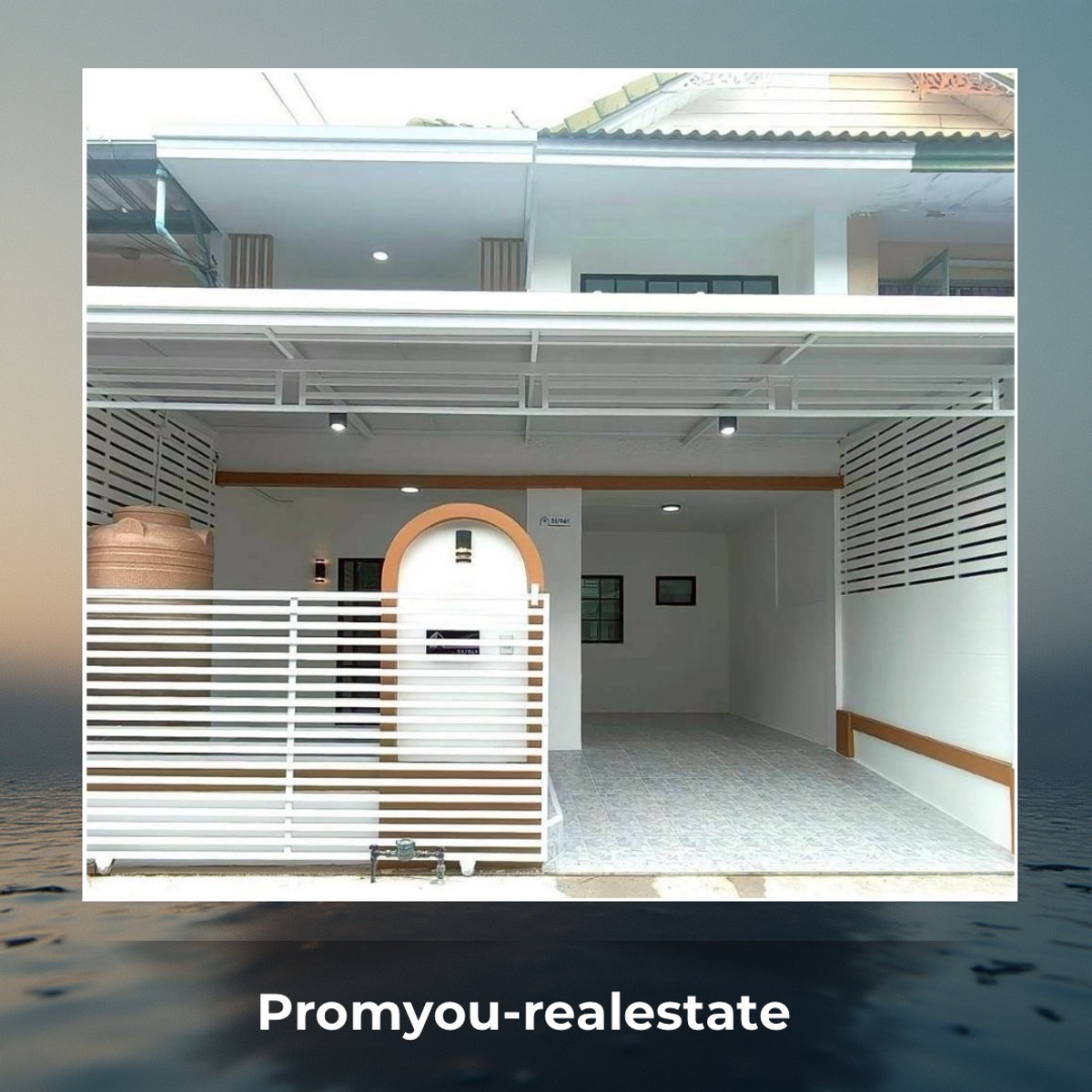 For SaleTownhomePathum Thani,Rangsit, Thammasat : Second hand, renovated, suitable for online sellers, selling things live. New house paint, new lights, beautiful like shouting. 🏡Baan Pruksa 17, Lam Luk Ka, Khlong Sam, price 2.19 million.