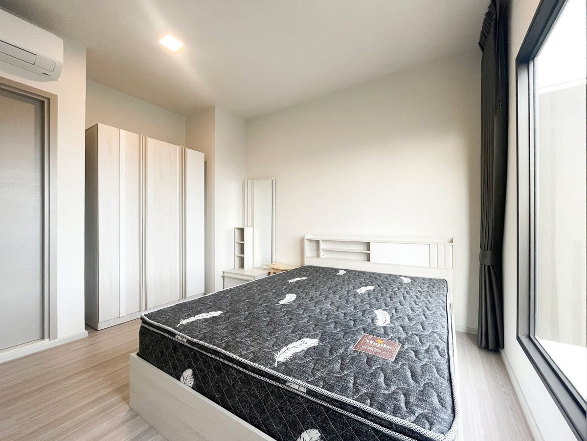 For RentCondoWongwianyai, Charoennakor : For rent, new room, Quintara Mhu den Phonimit, next to BTS Pho Nimit, 0 meters, with furniture + washing machine + 31 sq m., only 16,000 baht.