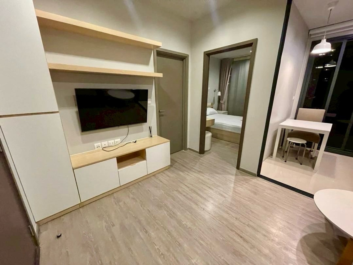 ให้เช่าคอนโดบางซื่อ วงศ์สว่าง เตาปูน : วิวเมืองโปร่งโล่ง
ห้องปล่อยเช่าไวมาก
THE LINE WONGSAWANG สนใจติดต่อ Line :
0651644593 รีบทักเลย