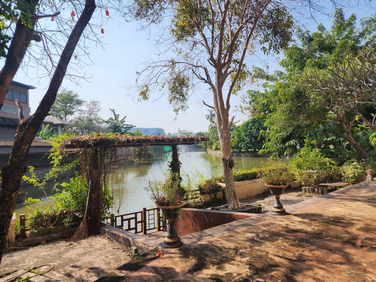 ขายบ้านบางนา แบริ่ง ลาซาล : คฤหาส์นในฝันของท่านนักกอล์ฟ ติด“Summit WindMill Gofl Clubในตำนาน”ใกล้สนามบินสุวรรณภูมิ ย่านนักธุรกิจชั้นนำ