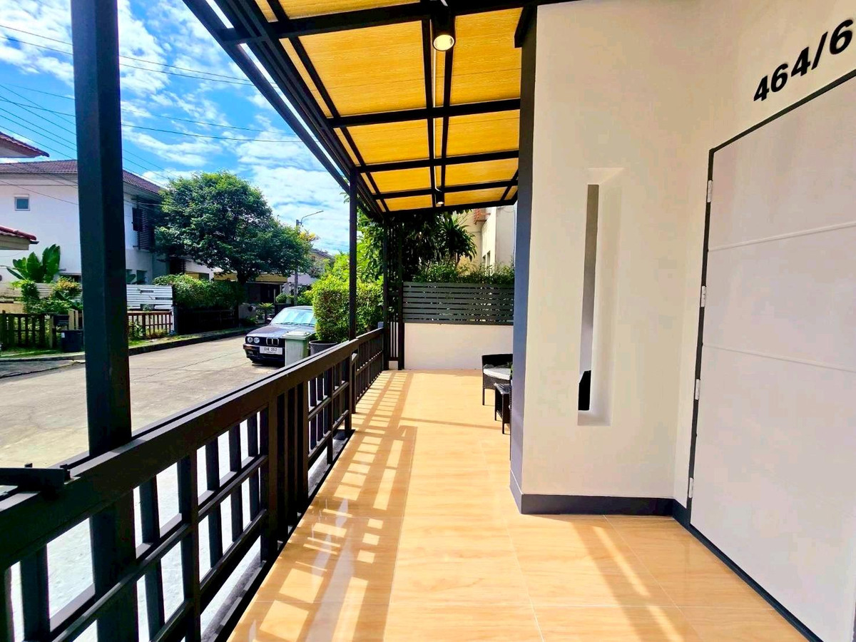 For SaleHouseNawamin, Ramindra : 2-storey semi-detached house for sale, Prompat Village, Greennova, Pink Line MRT. Fashion Island, The Promenade, Big C, Makro, Lotus, renovated and ready to move in.