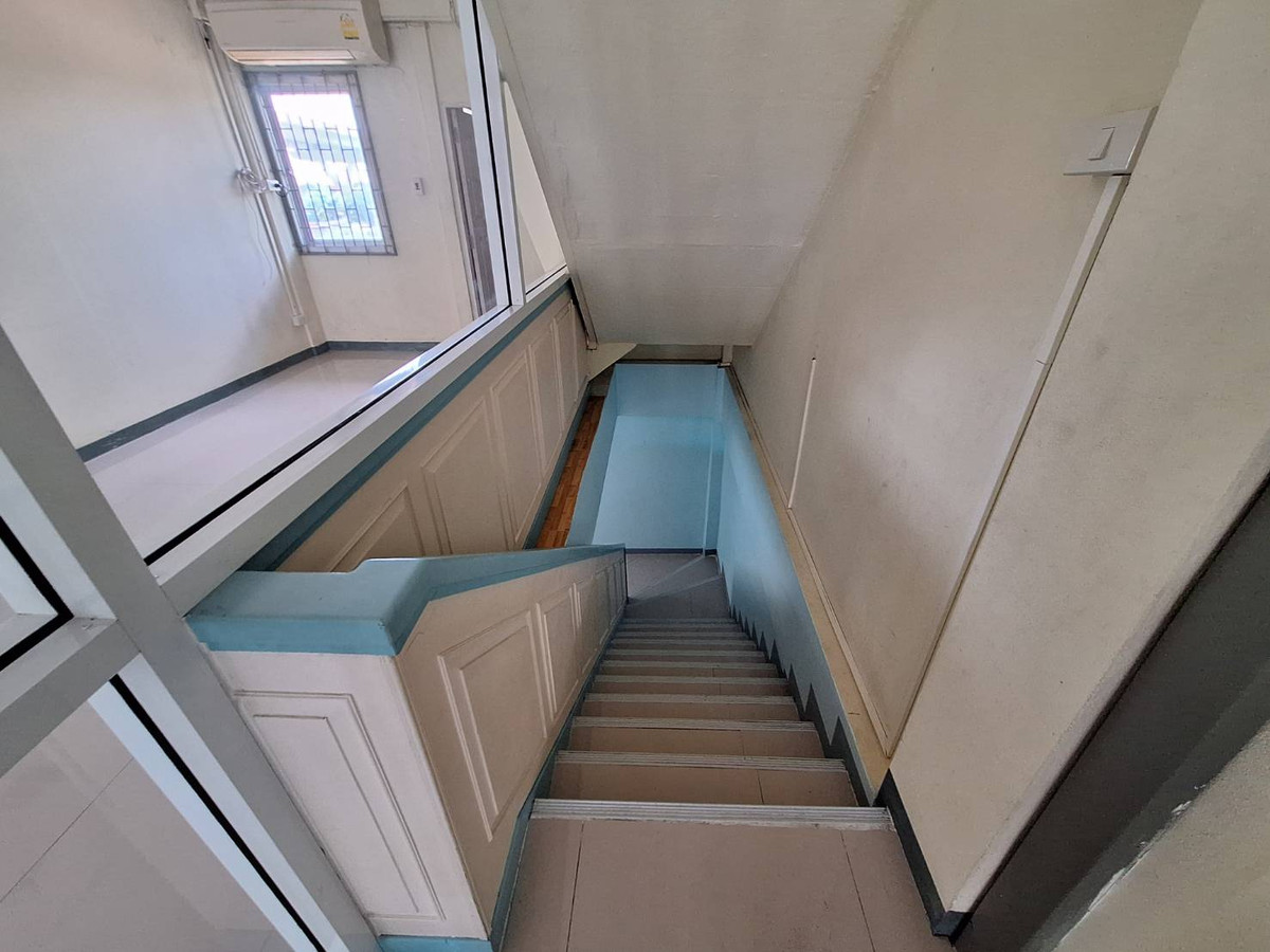 ให้เช่าอาคารพาณิชย์พระราม 2 บางขุนเทียน : ให้เช่า อาคารพาณิชย์ 4 ชั้น 2 คูหา เนื้อที่ 52 ตร.ว. โครงการธนบุรี คอมเพล็กซ์ พระราม 2 ใกล้เซ็นทรัลพระราม 2 ซอยพระราม 2 ซอย 60 ถนนพระราม2 เขตบางขุนเทียน กรุงเทพมหานคร