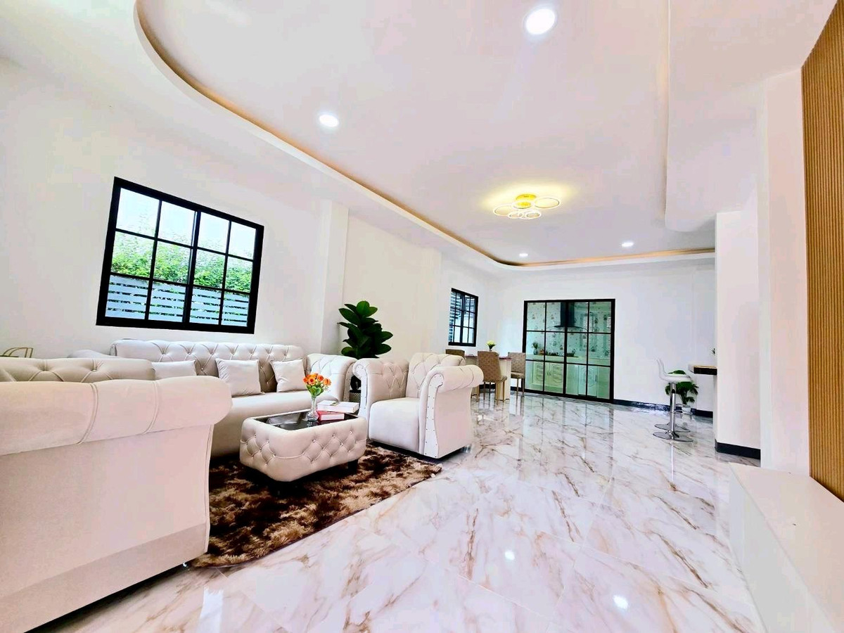 For SaleHouseNawamin, Ramindra : 2-storey semi-detached house for sale, Prompat Village, Greennova, Pink Line MRT. Fashion Island, The Promenade, Big C, Makro, Lotus, renovated and ready to move in.