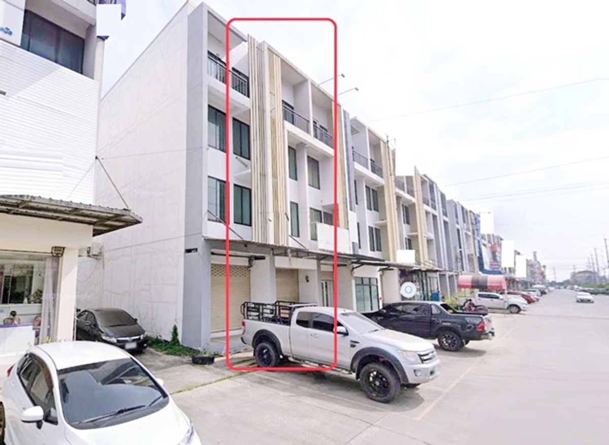 ให้เช่าอาคารพาณิชย์ลาดกระบัง สุวรรณภูมิ : ให้เช่าอาคารพาณิชย์ 4ชั้น 24 ตร.วา 374 ตร.ม. นิคมอุตสาหกรรมลาดกระบัง ตลาดจตุจักรคุ้มเกล้า 2.3 กม. ตลาดหัวตะเข้ 3.5 กม.