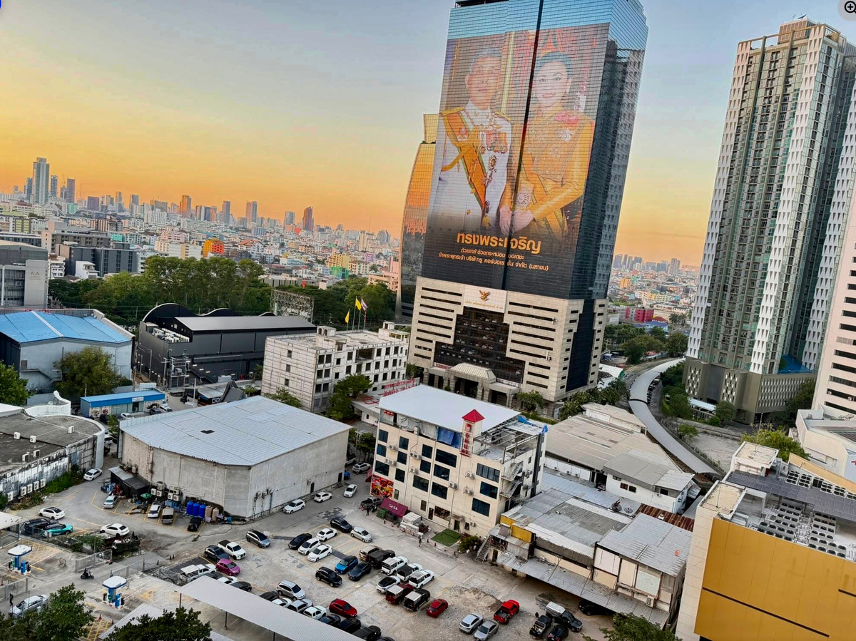 For SaleCondoRama9, Petchburi, RCA : For Sale: Fully Furnished 1-Bedroom Condo at Belle Grand Rama 9 | Ready to Move In. Perfect for both own living and investment