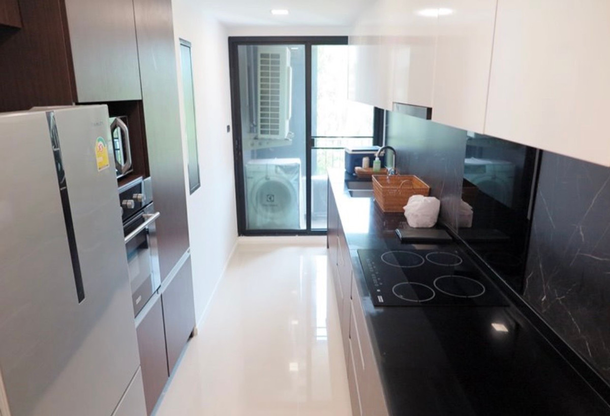 ให้เช่าคอนโดสุขุมวิท อโศก ทองหล่อ : ✨ ให้เช่าคอนโดเลี้ยงน้องแมวได้ทำเลทองหล่อ 2ห้องนอน ขนาด120 ตรม. เฟอร์นิเจอร์ครบ สิ่งอำนวยความสะดวกครบใกล้BTS ทองหล่อ พร้อมเข้าอยู่