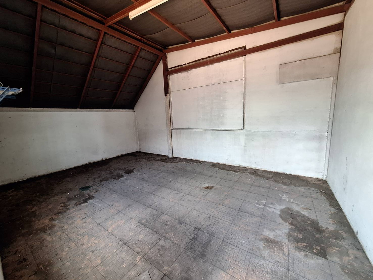 ให้เช่าอาคารพาณิชย์พระราม 2 บางขุนเทียน : ให้เช่า อาคารพาณิชย์ 4 ชั้น 2 คูหา เนื้อที่ 52 ตร.ว. โครงการธนบุรี คอมเพล็กซ์ พระราม 2 ใกล้เซ็นทรัลพระราม 2 ซอยพระราม 2 ซอย 60 ถนนพระราม2 เขตบางขุนเทียน กรุงเทพมหานคร