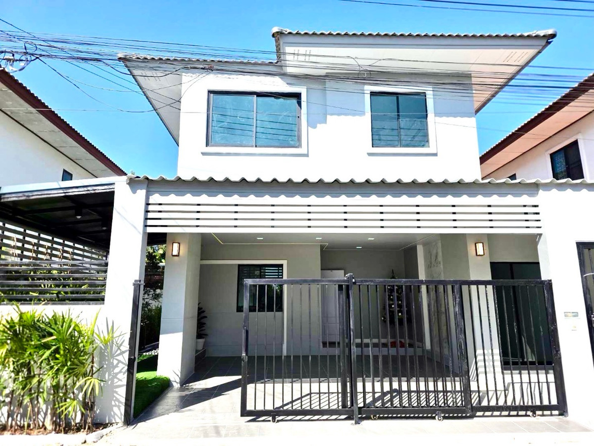 For SalePathum Thani,Rangsit, Thammasat : Newly renovated house for sale, ready to move in Modern style ✨📍 Baan Fah Piyarom, Lam Luk Ka Khlong 6