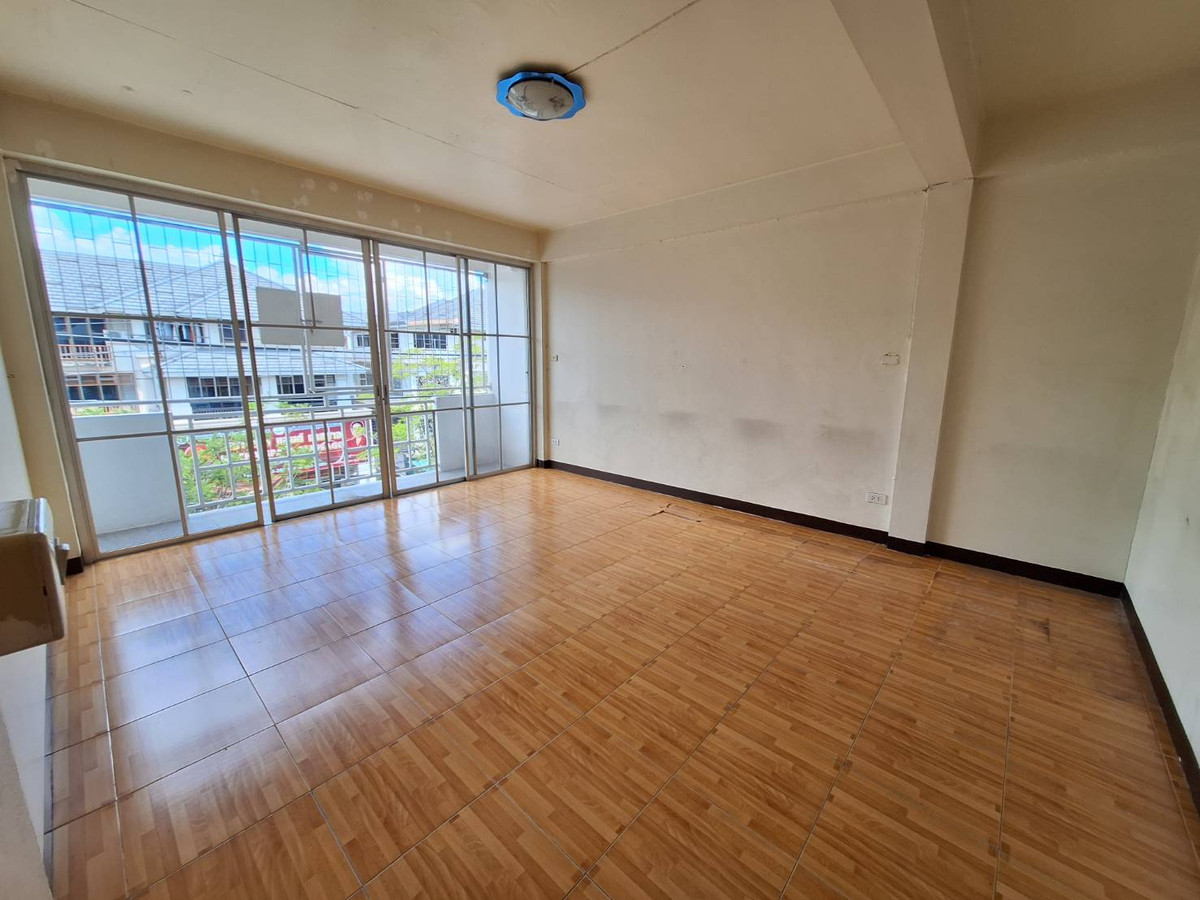 ให้เช่าอาคารพาณิชย์พระราม 2 บางขุนเทียน : ให้เช่า อาคารพาณิชย์ 4 ชั้น 2 คูหา เนื้อที่ 52 ตร.ว. โครงการธนบุรี คอมเพล็กซ์ พระราม 2 ใกล้เซ็นทรัลพระราม 2 ซอยพระราม 2 ซอย 60 ถนนพระราม2 เขตบางขุนเทียน กรุงเทพมหานคร