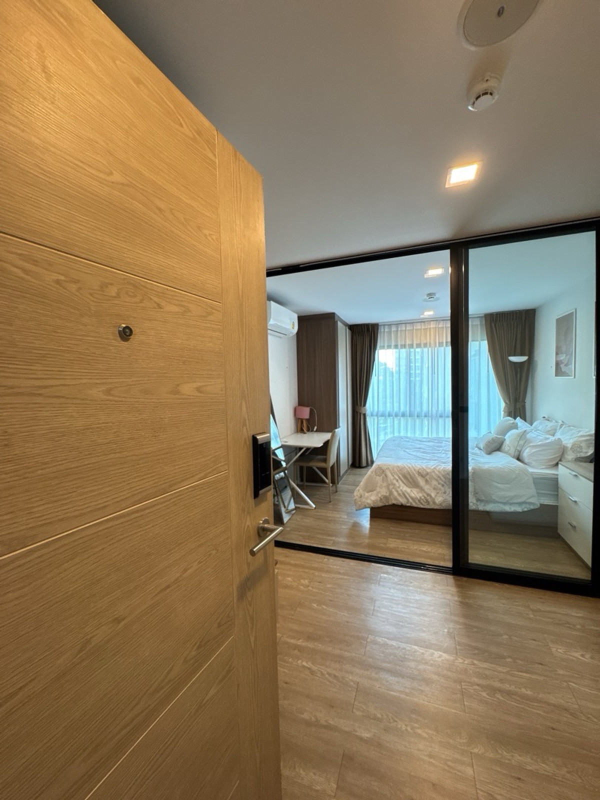 ให้เช่าคอนโดปทุมธานี รังสิต ธรรมศาสตร์ : ให้เช่า kave town space 14000 