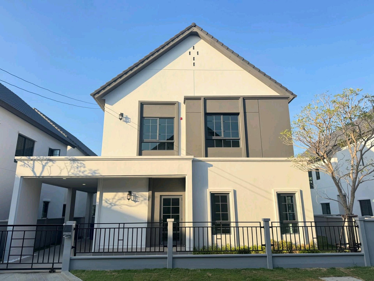 ขายบ้านบางนา แบริ่ง ลาซาล : 68 12 393

ขายบ้านเดี่ยว𝐂𝐞𝐧𝐭𝐫𝐨 𝐁𝐚𝐧𝐠𝐧𝐚    เซนโทร บางนา