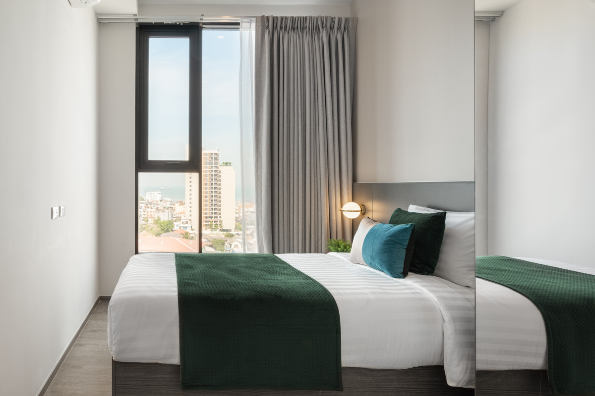 For RentCondoSriracha Laem Chabang Ban Bueng : 💎 Short term rental 🔥 Hampton Sriracha ❤️ 2 Bedroom I 57 SQM.