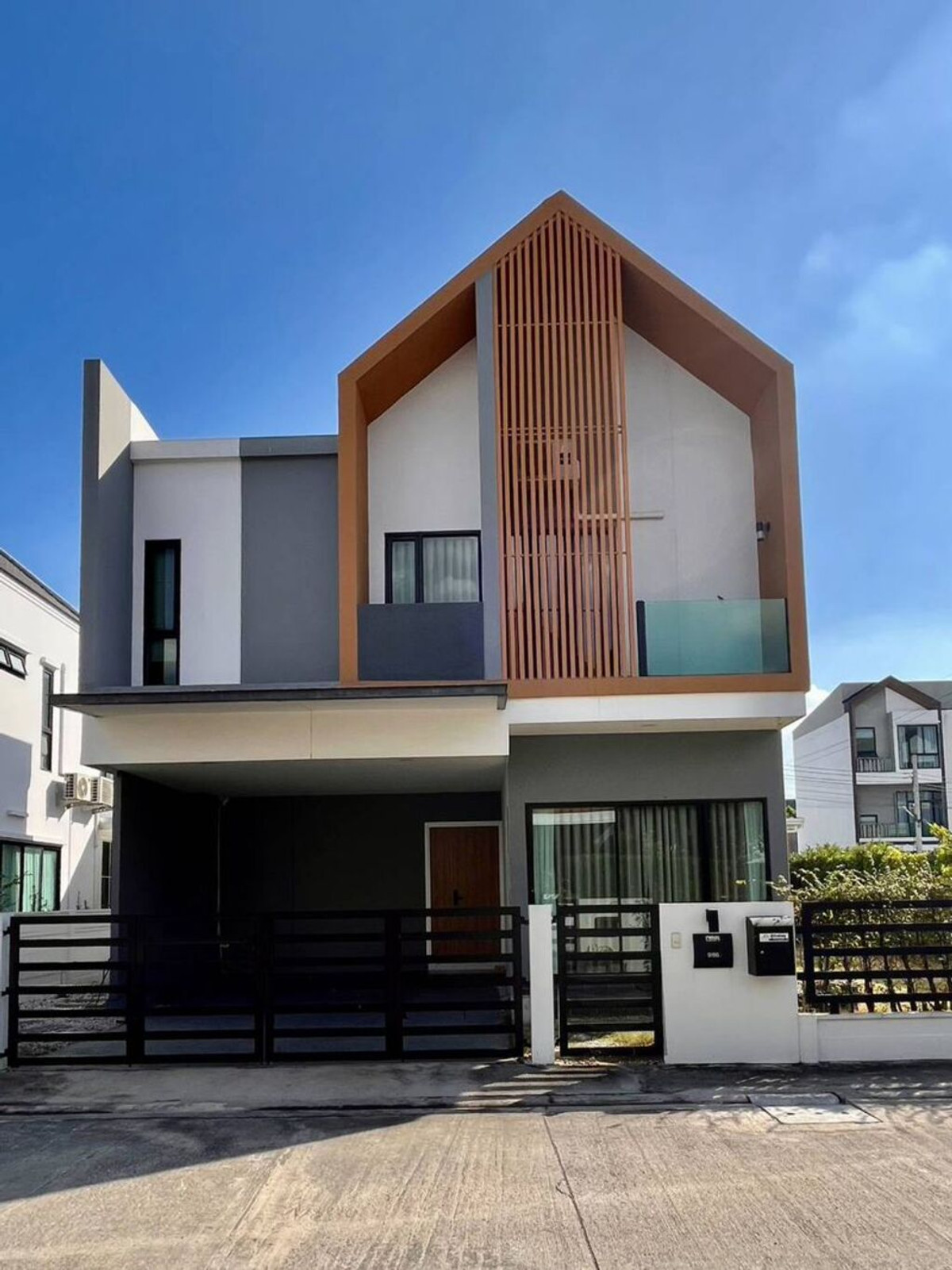 For RentTownhomeRama 2, Bang Khun Thian : For Rent Detached house Mews Tientalay 15 Unit 9/66 (Angle conversion) (North)