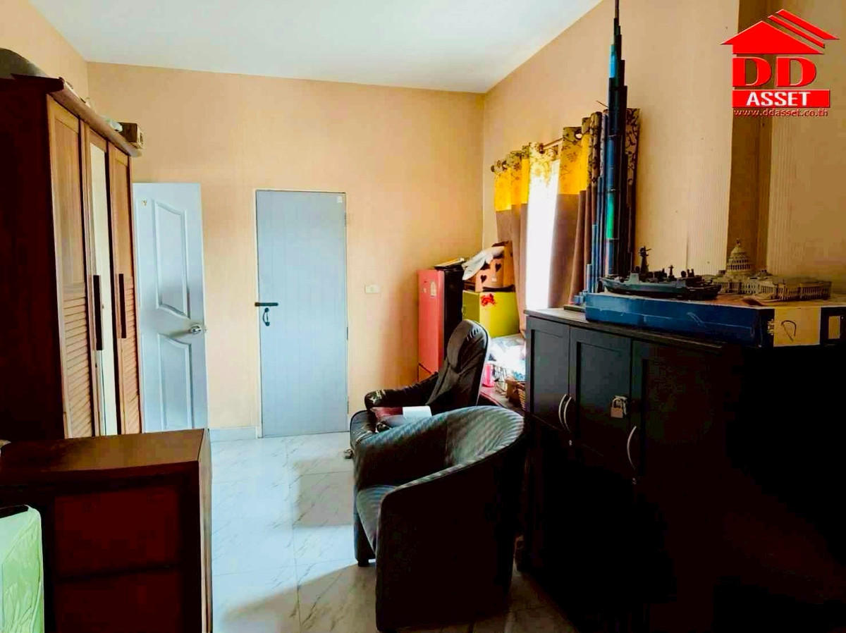 For SaleHouseChiang Mai : Khu Mueang detached house for sale In the city of Chiang Mai Near Chiang Mai Airport Code: H8155