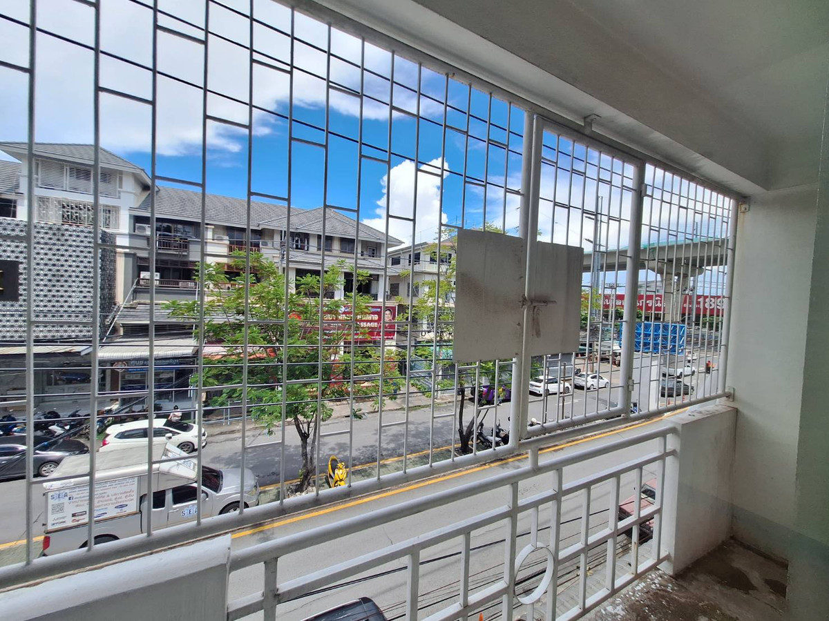 ให้เช่าอาคารพาณิชย์พระราม 2 บางขุนเทียน : ให้เช่า อาคารพาณิชย์ 4 ชั้น 2 คูหา เนื้อที่ 52 ตร.ว. โครงการธนบุรี คอมเพล็กซ์ พระราม 2 ใกล้เซ็นทรัลพระราม 2 ซอยพระราม 2 ซอย 60 ถนนพระราม2 เขตบางขุนเทียน กรุงเทพมหานคร