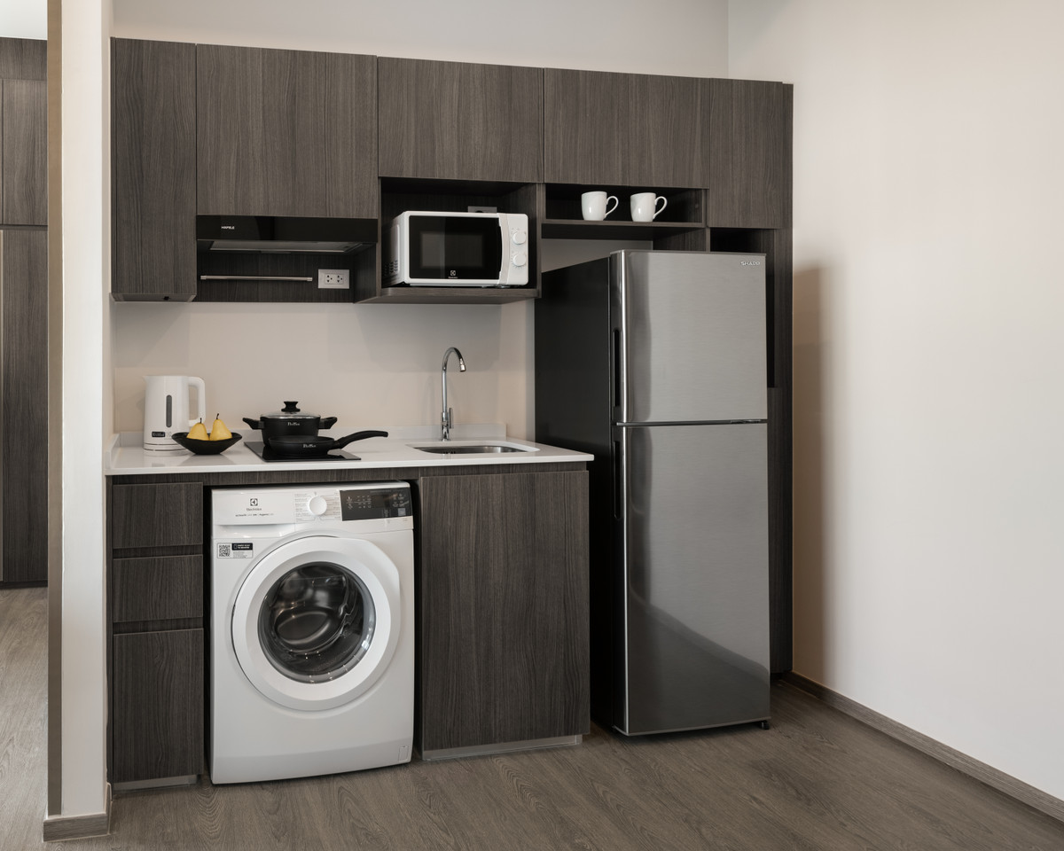 For RentCondoSriracha Laem Chabang Ban Bueng : 💎 Short term rent 🔥 Hampton Sriracha ❤️ 1 Bedroom Plus I 32 SQM.