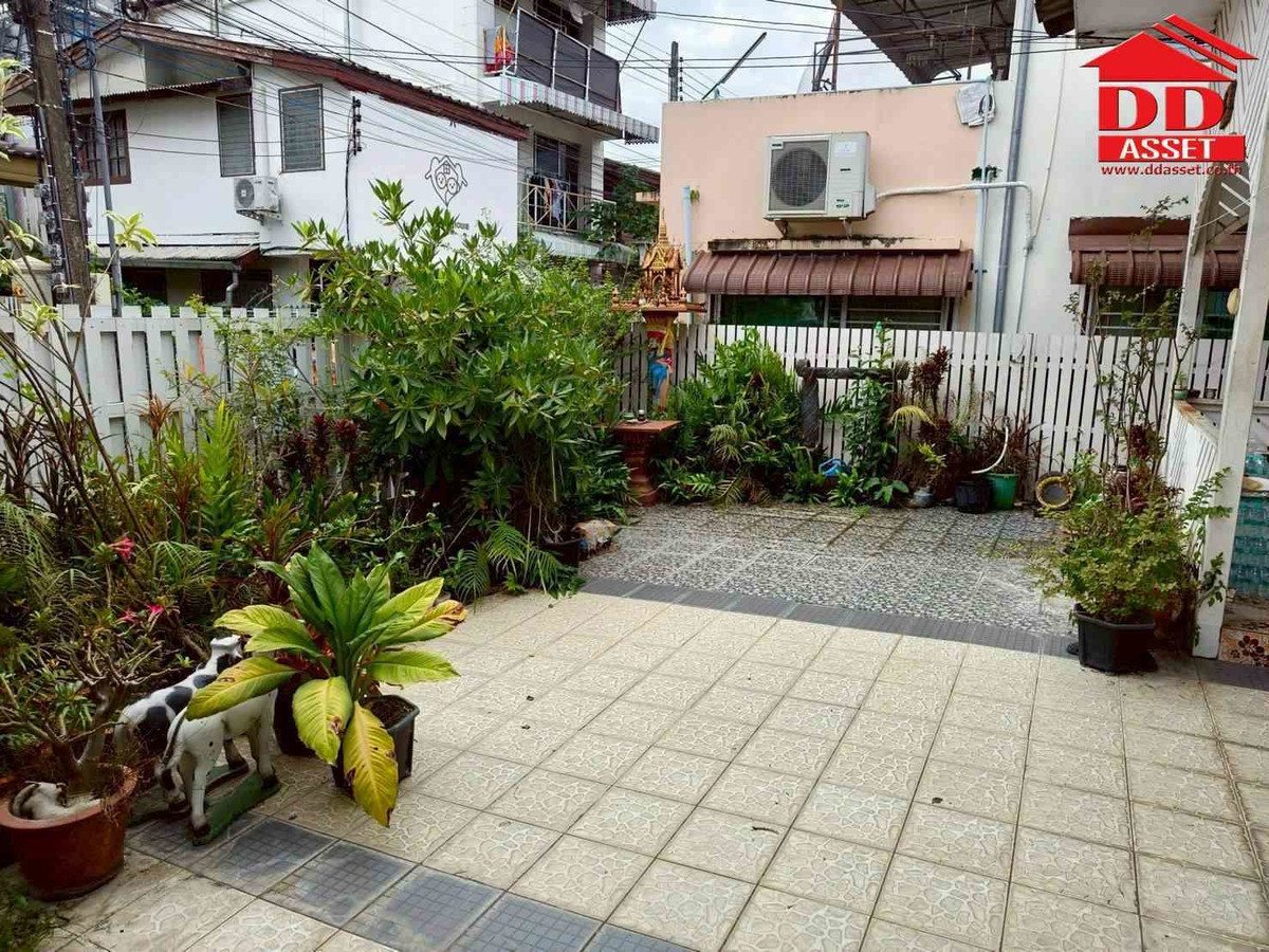 For SaleHouseChiang Mai : Khu Mueang detached house for sale In the city of Chiang Mai Near Chiang Mai Airport Code: H8155