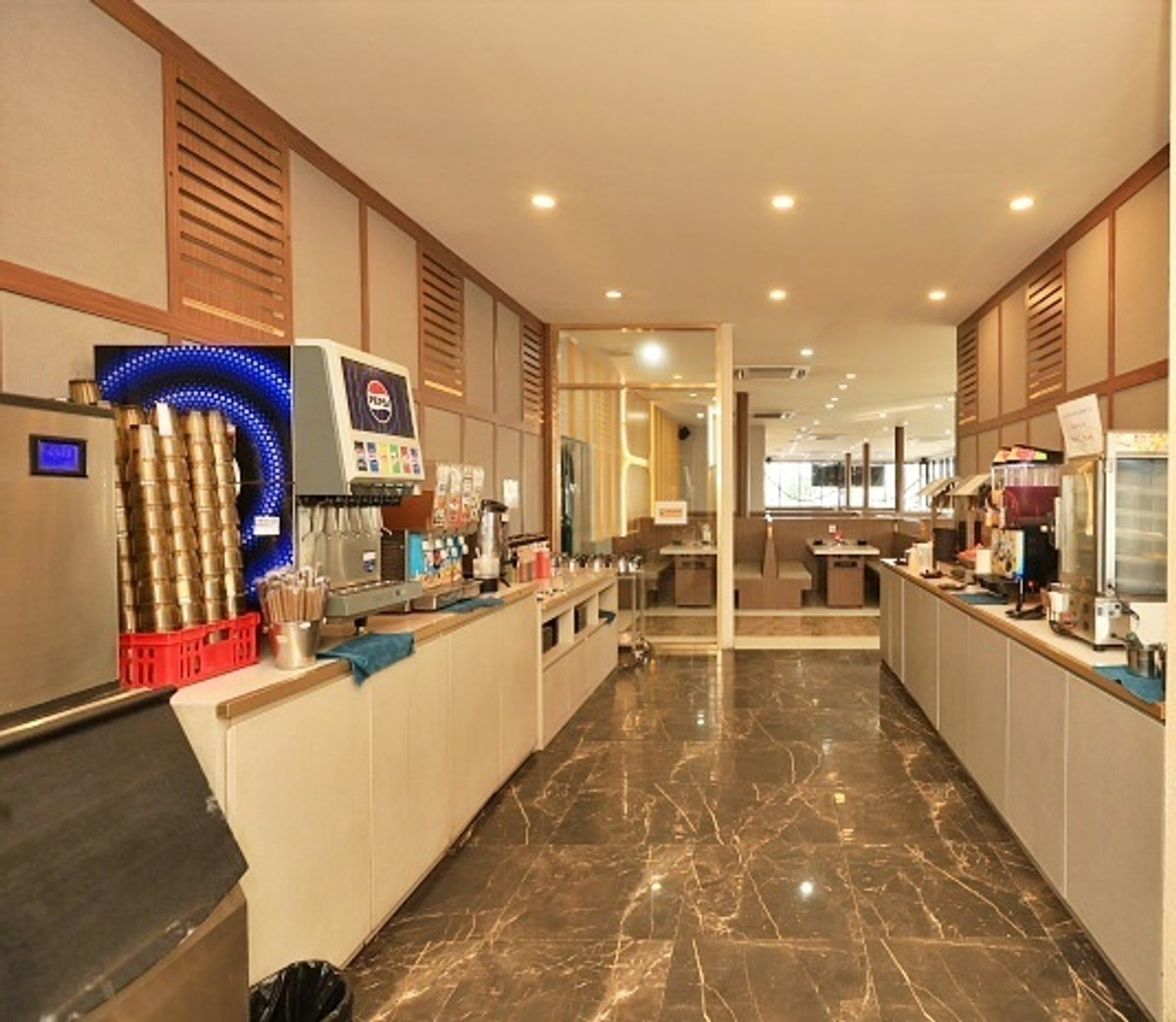 เซ้งร้านค้า/ตลาดนัดปทุมธานี รังสิต ธรรมศาสตร์ : เซ้งร้านสุกี้ปิ้งย่าง ร้านหรู ติดบิ๊กซี คลอง3 ปทุมธานี ติดริมถนน มีที่จอดรถ อำเภอคลองหลวง