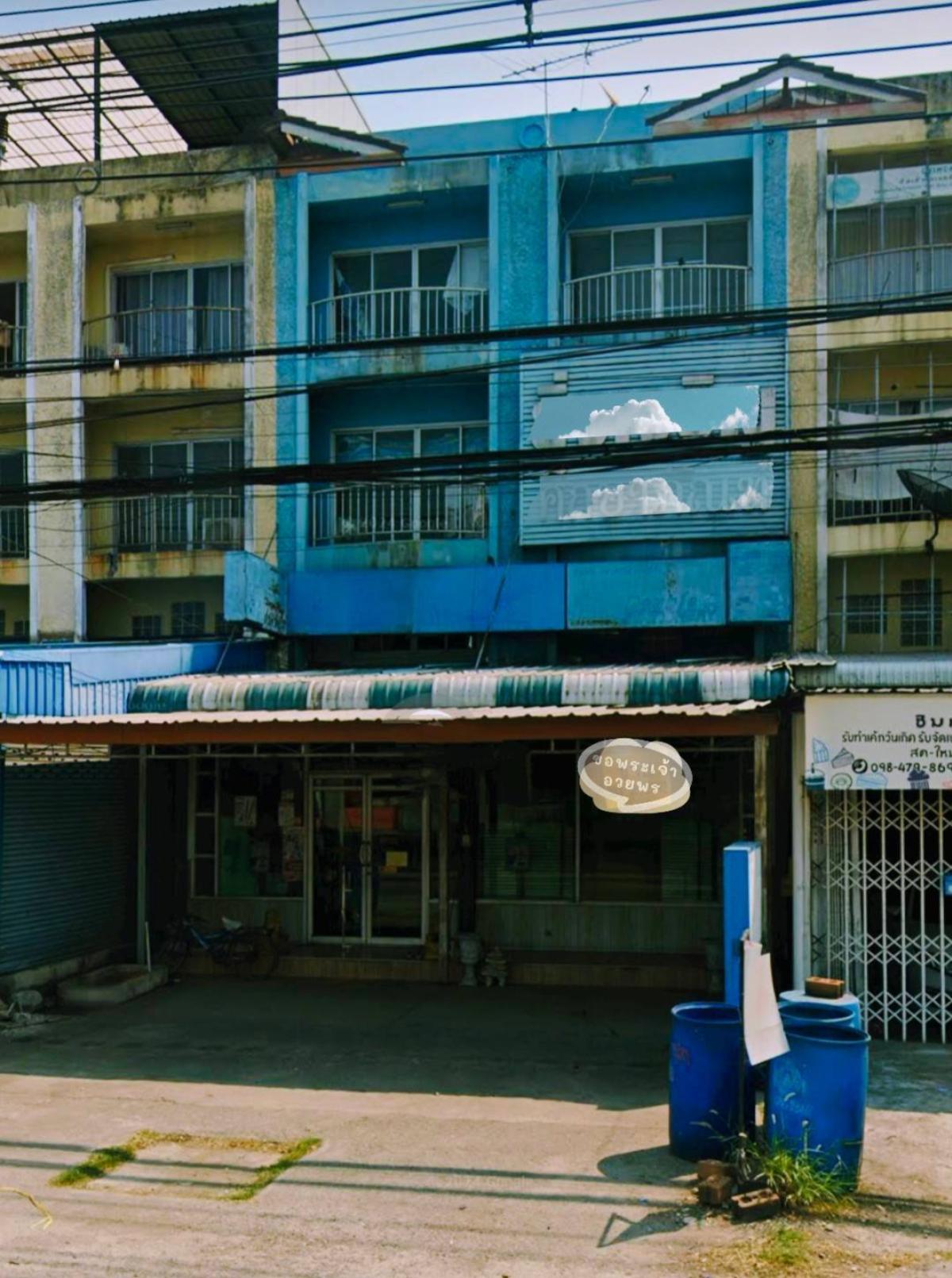 For SaleShop HousePathum Thani,Rangsit, Thammasat : For Sale Commercial building for sale, 4 stories, 2 units, on Road 346, Lad Lum Kaeo. , Khu Khwang , Lat Lum Kaeo , Pathum Thani , CX-141299