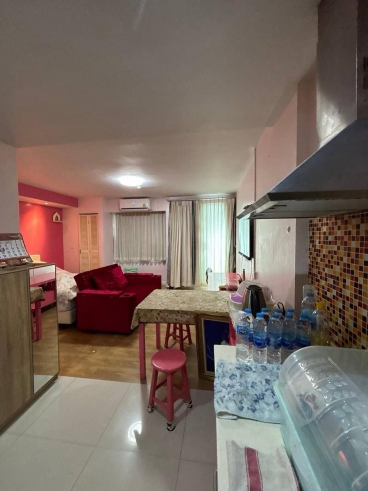 ขายคอนโดพระราม 9 เพชรบุรีตัดใหม่ RCA : ขายคอนโด  เวอรันดา เรสซิเดนท์ ห้วยขวาง เขต ห้วยขวาง กรุงเทพ CX-136118