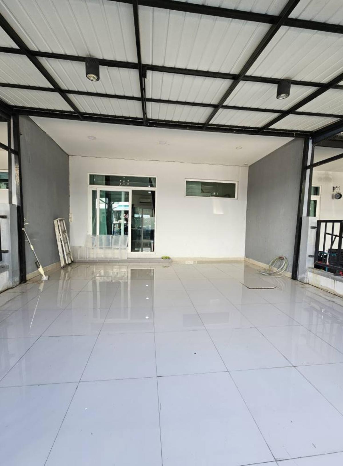 For SaleTownhomeVipawadee, Don Mueang, Lak Si : For Sale Townhouse/Townhome  , Casa City Donmuang - Songprapa , Si Kan , Don Mueang , Bangkok , CX-140980